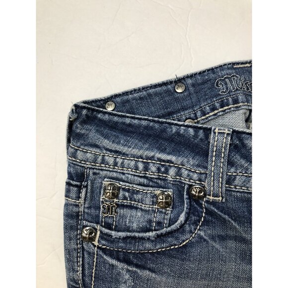 Miss Me Womens 26x19 Blue Denim Jeans Capri Distressed Angel Wings - Picture 9 of 10